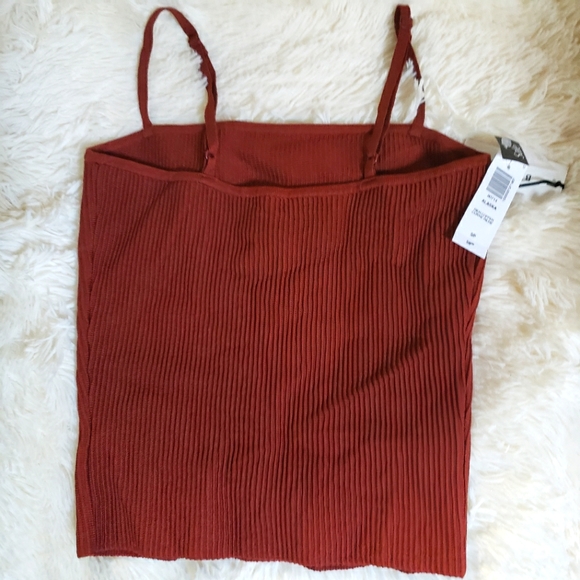 BABATON knit tank/cami ribbed knit cropped Sweater top - Picture 4 of 9